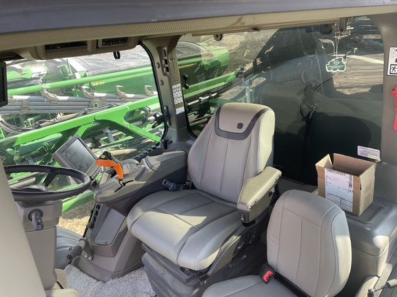 2024 John Deere 612R Sprayer/High Clearance