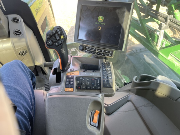 2024 John Deere 612R Sprayer/High Clearance