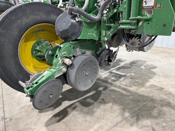 2020 John Deere 1775NT Planter