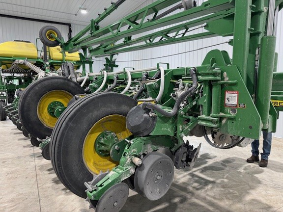 2020 John Deere 1775NT Planter