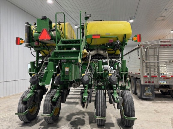 2020 John Deere 1775NT Planter