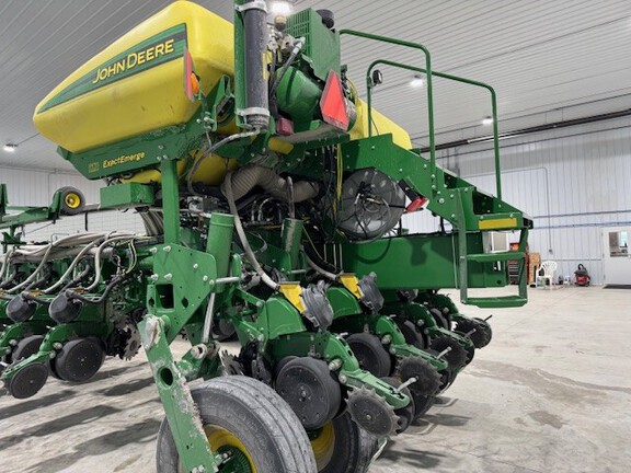 2020 John Deere 1775NT Planter
