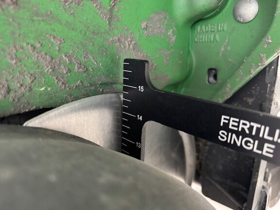 2020 John Deere 1775NT Planter