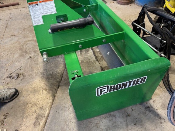 2021 John Deere 1025R Tractor Compact