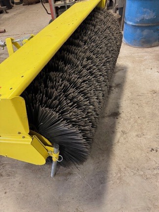 2021 John Deere 1025R Tractor Compact