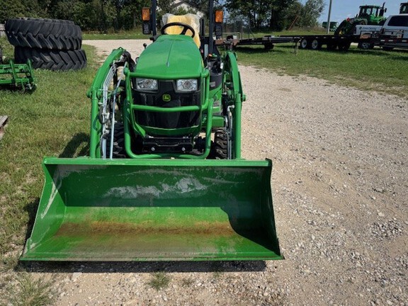 2021 John Deere 1025R Tractor Compact