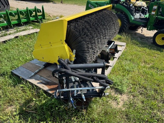 2021 John Deere 1025R Tractor Compact