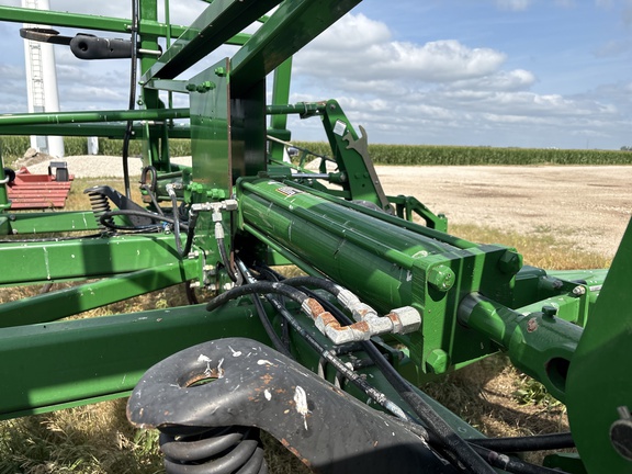 2011 John Deere 2410 Chisel Plow