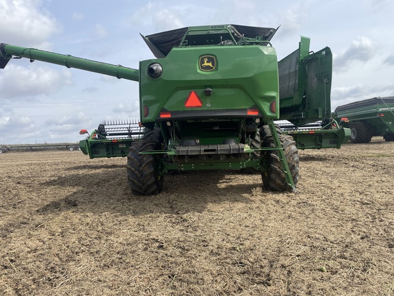 2025 John Deere S7 800 Combine