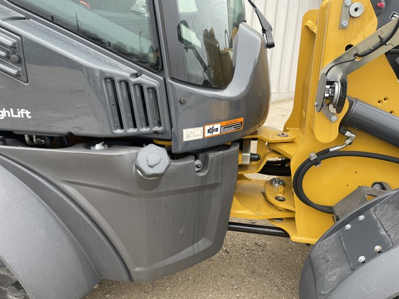 2026 John Deere 324 P Compact Utility Loader