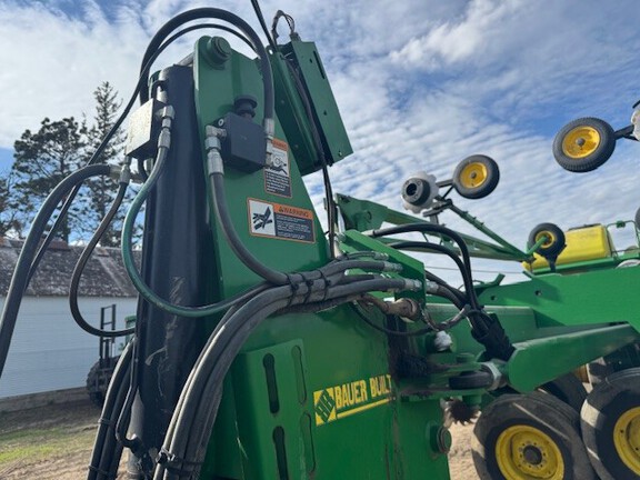 2012 John Deere DB60 Planter