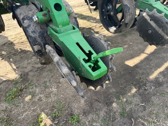 2012 John Deere DB60 Planter