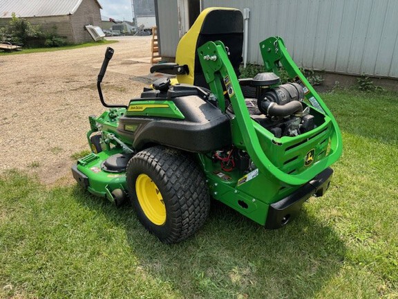 2025 John Deere Z955R EFI Mower/Zero Turn
