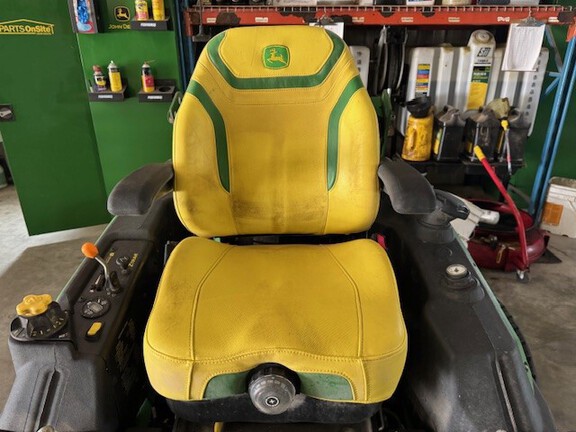 2021 John Deere Z970R Mower/Zero Turn