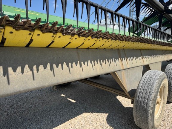 2023 John Deere RD40F Header Combine