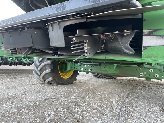 2024 John Deere X9 1000 Combine