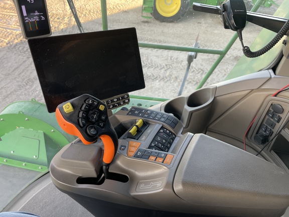 2024 John Deere X9 1000 Combine