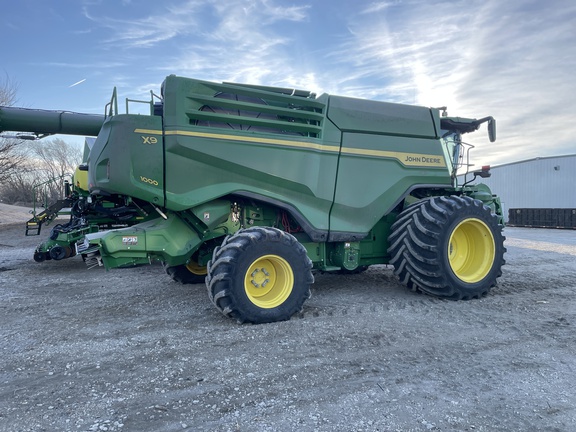 2024 John Deere X9 1000 Combine