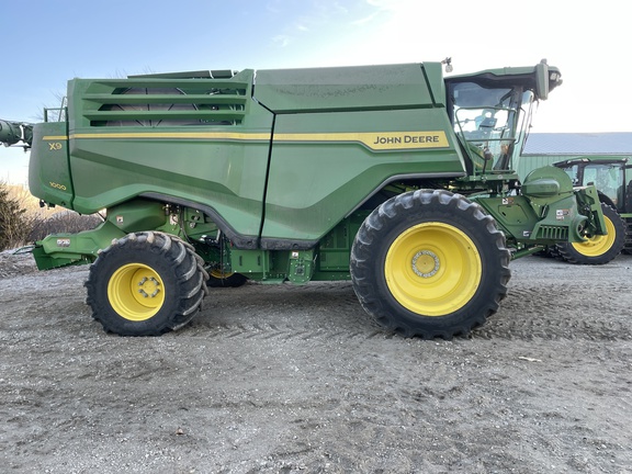 2024 John Deere X9 1000 Combine