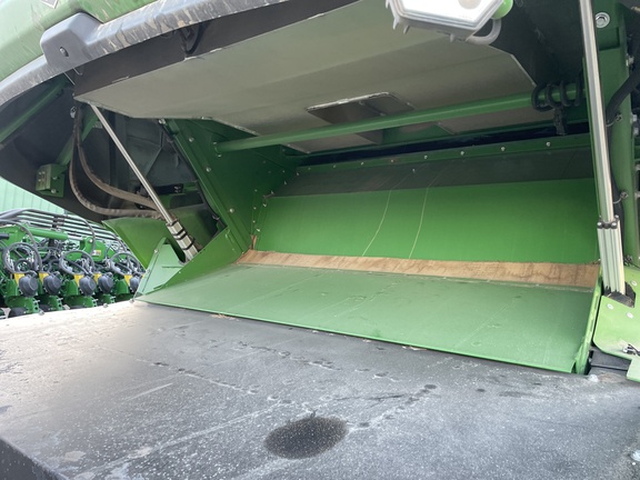 2024 John Deere X9 1000 Combine