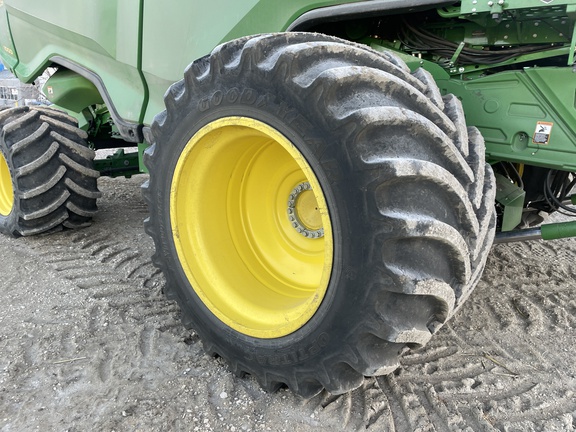 2024 John Deere X9 1000 Combine
