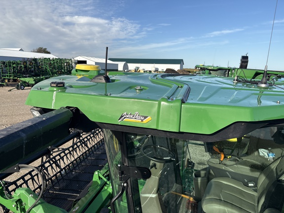 2022 John Deere X9 1000 Combine