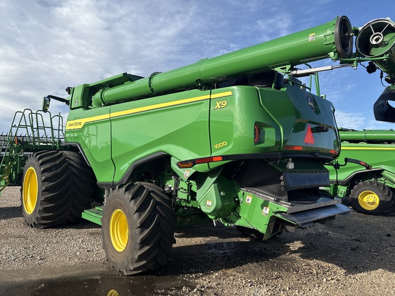 2022 John Deere X9 1000 Combine