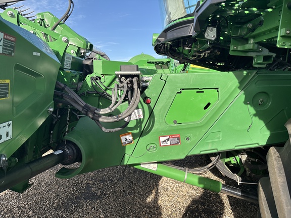 2022 John Deere X9 1000 Combine