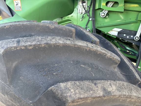 2022 John Deere X9 1000 Combine