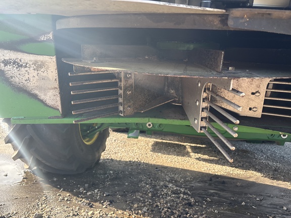 2022 John Deere X9 1000 Combine
