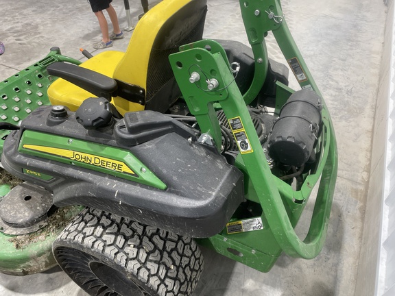 2019 John Deere Z915E Mower/Zero Turn