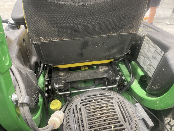2019 John Deere Z915E Mower/Zero Turn