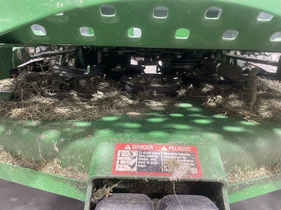 2019 John Deere Z915E Mower/Zero Turn