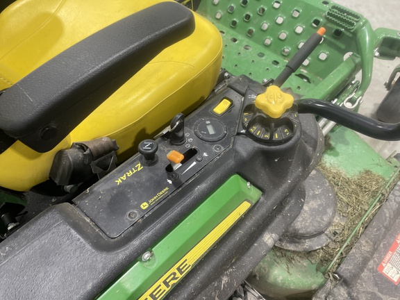 2019 John Deere Z915E Mower/Zero Turn