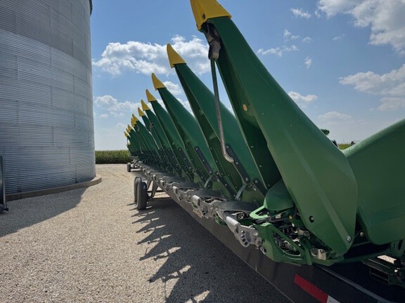 2022 John Deere C12F Header Corn Head