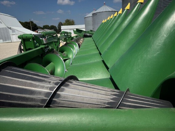 2022 John Deere C12F Header Corn Head