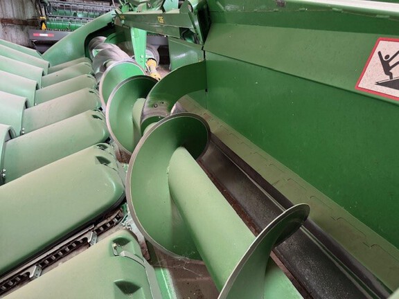 2022 John Deere C8F Header Corn Head