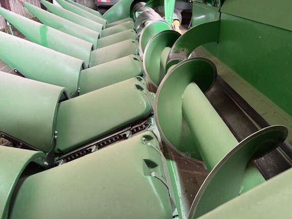 2022 John Deere C8F Header Corn Head