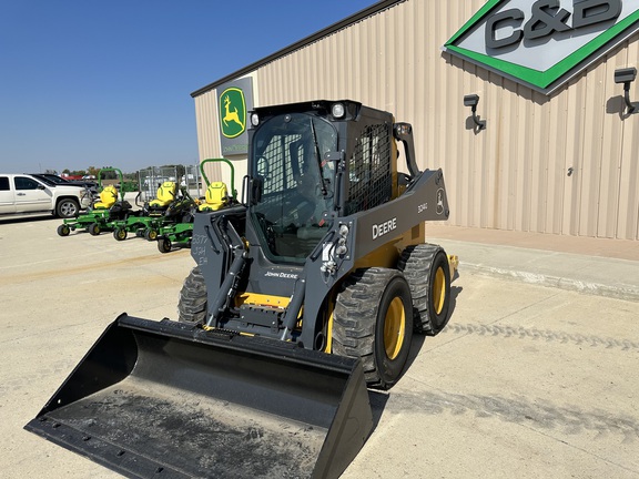 2023 John Deere 324G Skid Steer Loader