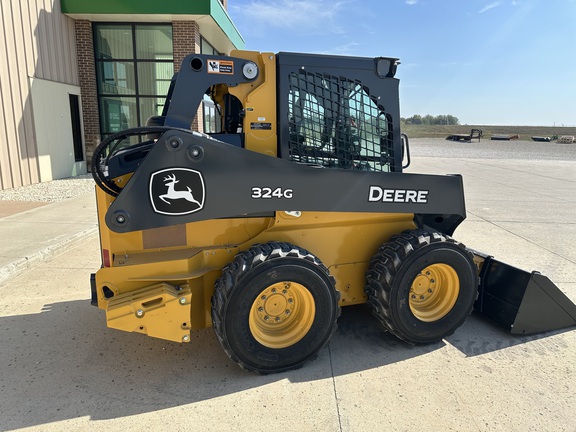 2023 John Deere 324G Skid Steer Loader