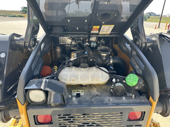 2023 John Deere 324G Skid Steer Loader