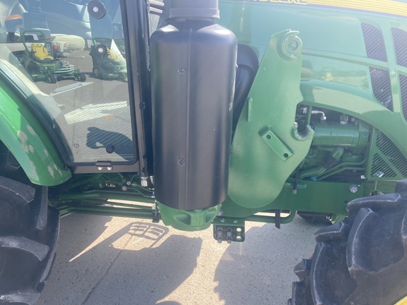 2023 John Deere 5090E Tractor