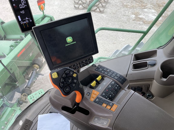 2020 John Deere S780 Combine