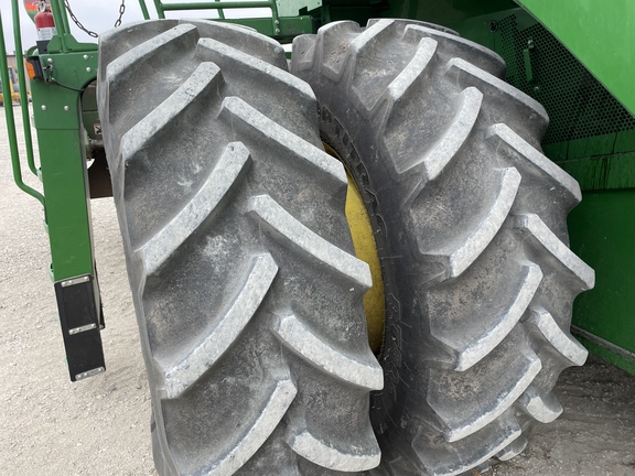 2020 John Deere S780 Combine