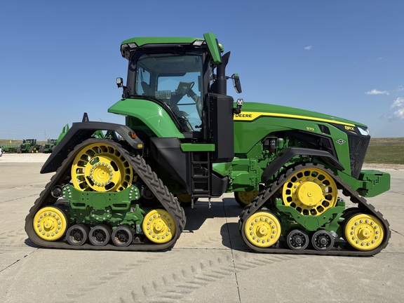 2023 John Deere 8RX 370 Tractor Rubber Track