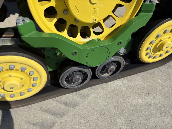 2023 John Deere 8RX 370 Tractor Rubber Track