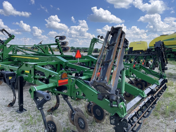 2023 John Deere 2730 Disk Ripper