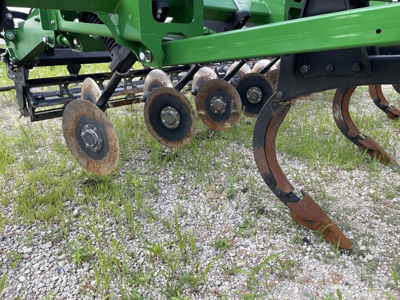 2023 John Deere 2730 Disk Ripper