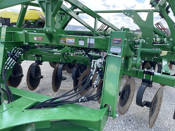 2023 John Deere 2730 Disk Ripper