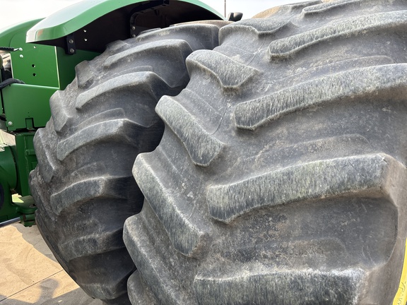 2012 John Deere 9460R Tractor 4WD